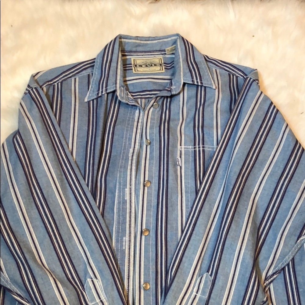 Levi blue/White stripe shirt